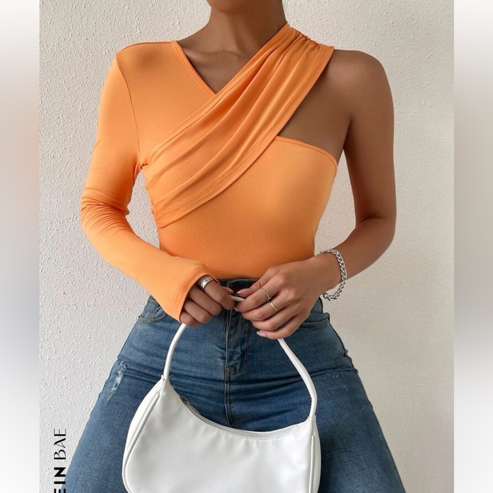 SHEIN Asymmetrical Neck Wrap Cross Top
